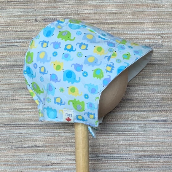 Elephant Print Cotton Bonnet with Chin Strap - Picture 2 of 4